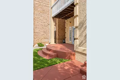 13 La Montagne Ln, Sandy, UT 84092 - Photo 25