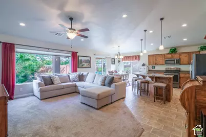 382 E Desert Ln, Ivins, UT 84738 - Photo 5