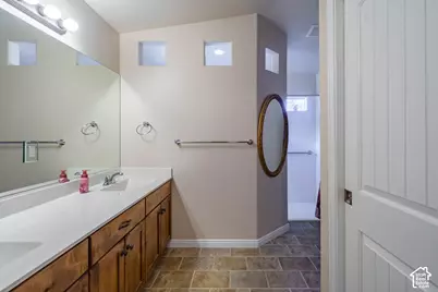 382 E Desert Ln, Ivins, UT 84738 - Photo 13