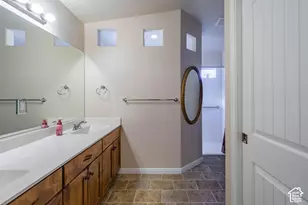 382 E Desert Ln, Ivins, UT 84738 - Photo 13