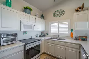 577 S Siesta Dr, Ivins, UT 84738 - Photo 15