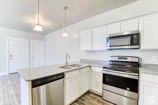 14452 S Selvig Way, Riverton, UT 84096 - Photo 13