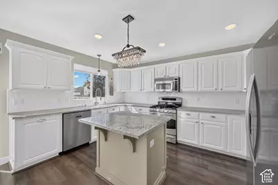 1774 E Independence Way, Eagle Mountain, UT 84005 - Photo 9