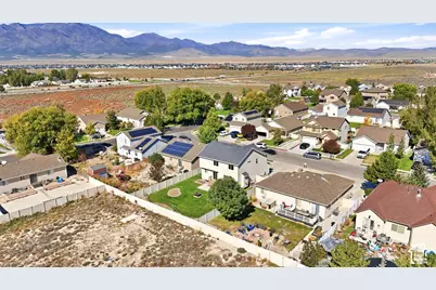 1774 E Independence Way, Eagle Mountain, UT 84005 - Photo 35