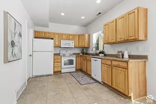 14483 S Stone Stream St, Herriman, UT 84096 - Photo 7