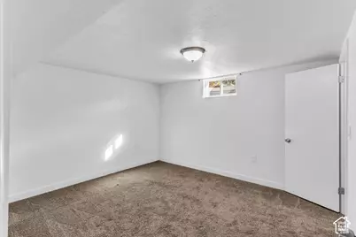 1134 E Manor Cir S, Millcreek, UT 84124 - Photo 19