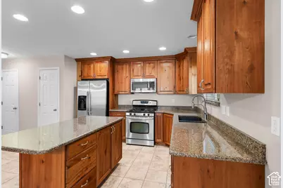 232 E Odell Ln N #232, North Salt Lake, UT 84054 - Photo 11