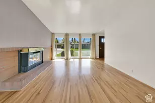 4193 S 1865 E, Holladay, UT 84124 - Photo 7
