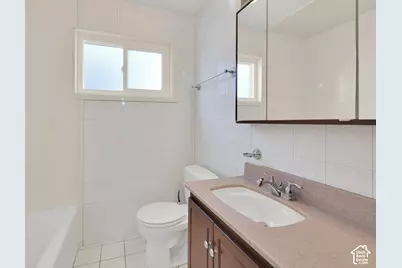 4193 S 1865 E, Holladay, UT 84124 - Photo 25