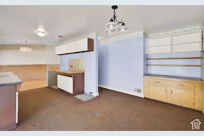4193 S 1865 E, Holladay, UT 84124 - Photo 17