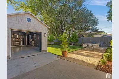 2938 S Hudson Cir E, Salt Lake City, UT 84106 - Photo 23