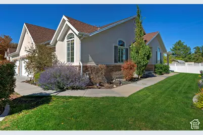 235 E Country Haven Ln #8, Grantsville, UT 84029 - Photo 3