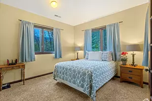 422 S Maryfield Dr, Salt Lake City, UT 84108 - Photo 29