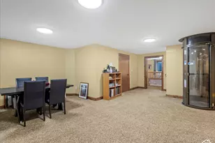 422 S Maryfield Dr, Salt Lake City, UT 84108 - Photo 35