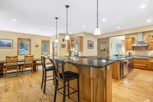 422 S Maryfield Dr, Salt Lake City, UT 84108 - Photo 7