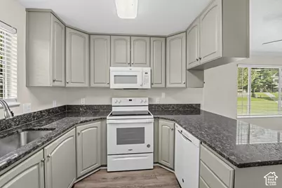 154 E 1460 S, Orem, UT 84058 - Photo 9