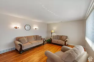 166 W 870 N, Sunset, UT 84015 - Photo 5