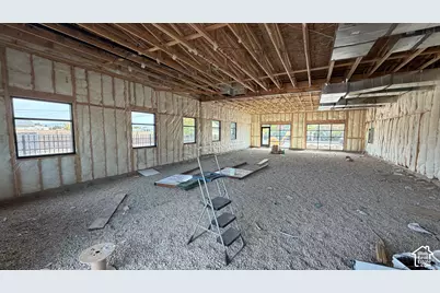 1326 W W. Shields Ln, South Jordan, UT 84095 - Photo 5