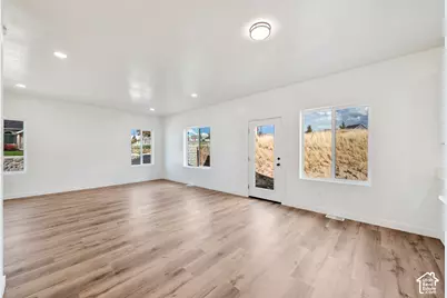 1551 S 3170 E, Spanish Fork, UT 84660 - Photo 9