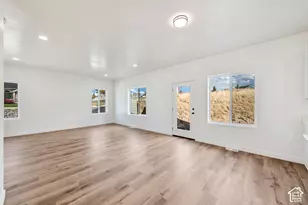 1551 S 3170 E, Spanish Fork, UT 84660 - Photo 9