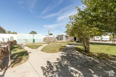 320 N Main, Aurora, UT 84620 - Photo 43