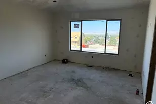 603 E Berkshire Dr, Tooele, UT 84074 - Photo 5