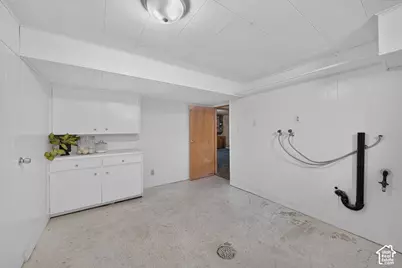 1380 E 23rd St S, Ogden, UT 84401 - Photo 15