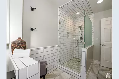557 E Villager Ln, Midvale, UT 84047 - Photo 41