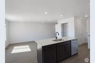 924 E Edinburgh Ave #1228, Lehi, UT 84048 - Photo 5