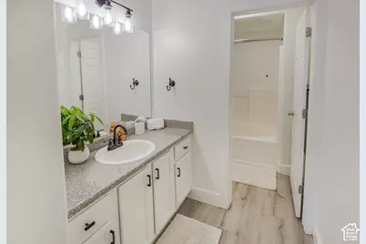 4836 W Stormy Meadow Dr, Riverton, UT 84096 - Photo 15