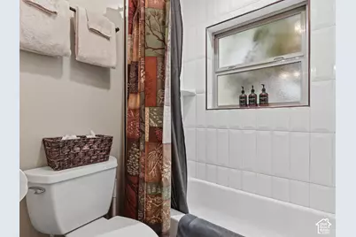 2275 E 6200 S, Holladay, UT 84121 - Photo 45
