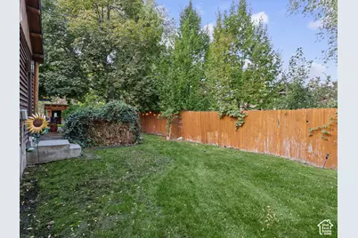 2275 E 6200 S, Holladay, UT 84121 - Photo 91