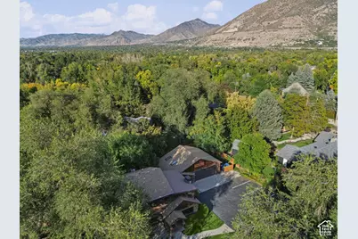 2275 E 6200 S, Holladay, UT 84121 - Photo 109