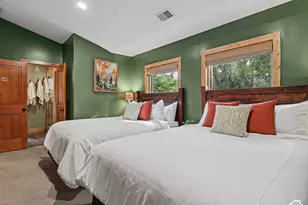 2275 E 6200 S, Holladay, UT 84121 - Photo 47