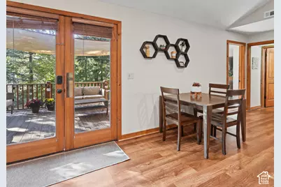 2275 E 6200 S, Holladay, UT 84121 - Photo 57