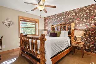 2275 E 6200 S, Holladay, UT 84121 - Photo 33