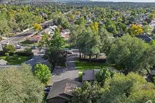 2275 E 6200 S, Holladay, UT 84121 - Photo 111