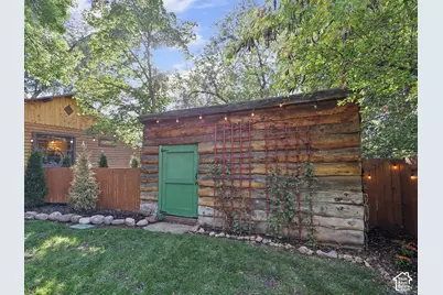 2275 E 6200 S, Holladay, UT 84121 - Photo 99