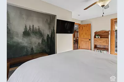 2275 E 6200 S, Holladay, UT 84121 - Photo 63