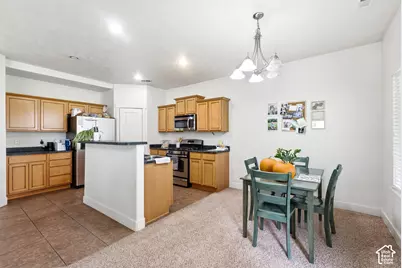 8985 S Heights Dr E, Sandy, UT 84094 - Photo 37