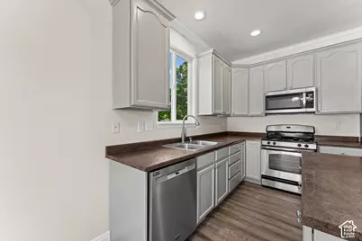 3711 N Hot Springs Ln, Lehi, UT 84043 - Photo 13