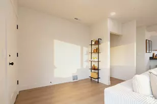 165 S 100 E, Kaysville, UT 84037 - Photo 7