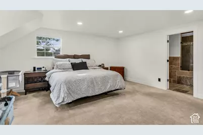 1073 E Pineridge Rd, Sandy, UT 84093 - Photo 13