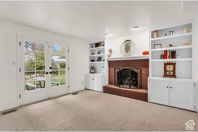 1073 E Pineridge Rd, Sandy, UT 84093 - Photo 7