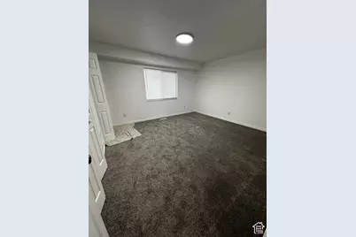 4869 W Coriander Dr, Kearns, UT 84118 - Photo 9
