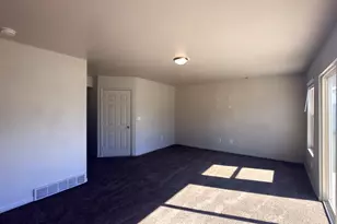 1491 W 2500 St S, Woods Cross, UT 84087 - Photo 11