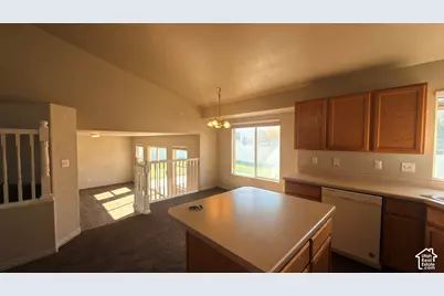 1491 W 2500 St S, Woods Cross, UT 84087 - Photo 7