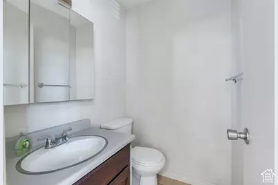 1676 N Hickory Ln, Provo, UT 84604 - Photo 15