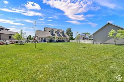 849 Saint Andrews Dr, Syracuse, UT 84075 - Photo 41