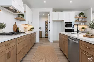 1032 S Wyatt Ln E, Washington, UT 84780 - Photo 13